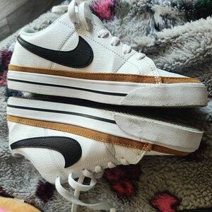 Nike Court Legacy Next Nature Size 6